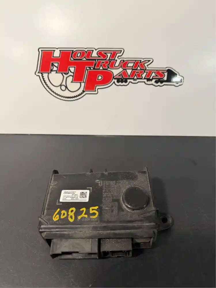  60825-28 