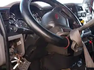 Used 2016 Peterbilt 579 Steering Column (Stock #81224-10)) Part Image