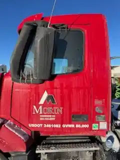 Image 4 of part Used 2017 Volvo VNL Cab