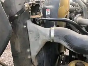 Used 2017 Western Star 4700 Radiator (Stock #102123-18)) Part Image