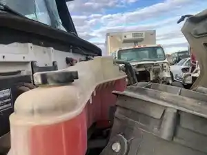 Used 2017 Western Star 4700 Radiator Overflow Bottle (Stock #102123-23)) Part Image
