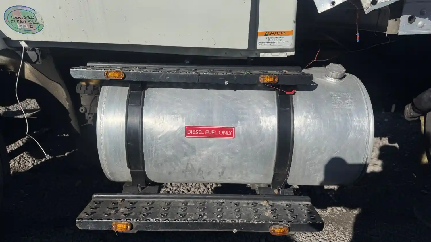 Used 2018 International DuraStar 4300 Fuel Tank