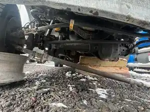 Used 2019 Ford F-550 Front Axle, Complete (Stock #110924-10)) Part Image