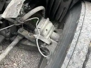 Used 2019 Freightliner Cascadia 126 Front Axle, Complete (Stock #41224-21)) Part Image
