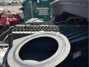 Used 2019 Freightliner Cascadia Air Cleaner (Stock #60926-20)) Part Image