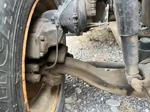 Used 2019 Mack Anthem Front Axle, Complete (Stock #40322-8)) Part Image