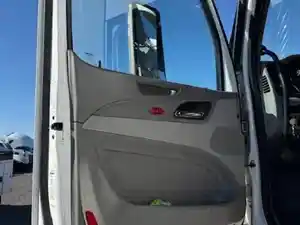 Used 2019 Peterbilt 579 Door (Stock #50125-16)) Part Image