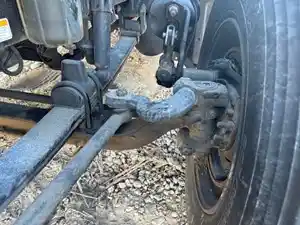 Used 2019 Peterbilt 579 Front Axle, Complete (Stock #40824-6)) Part Image