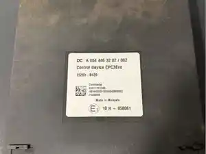 Used 2020 Freightliner Cascadia 126 Dash Control Module Image