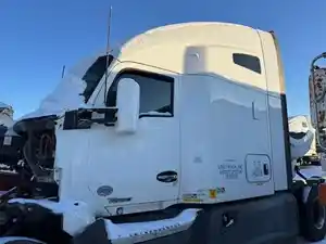 Used 2020 Kenworth T680 Cab (Stock #10525-1)) Part Image