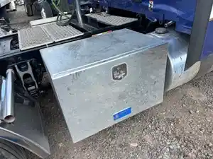 Used 2020 Kenworth T680 Tool Box (Stock #51624-23)) Part Image