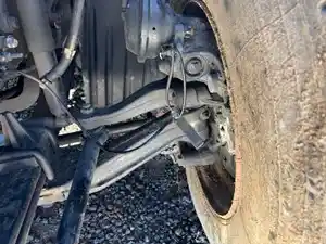 Used 2022 Freightliner Cascadia 126 Front Axle, Complete (Stock #21725-8)) Part Image
