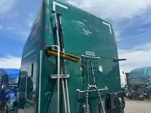 Used 2022 Kenworth T680 Cab (Stock #41624-8)) Part Image