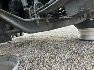 Used 2022 Kenworth T680 Front Axle, Complete (Stock #100124-32)) Part Image