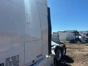 Used 2023 Volvo VNR Cab Fairing (Stock #31625-13)) Part Image