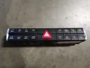 Used 2024 Freightliner Cascadia 126 Dash Control Module Image