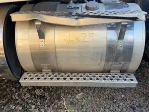Used 2024 Kenworth T880 Fuel Tank (Stock #12626-4)) Part Image