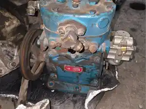 Used Caterpillar 3208 Air Compressor Image