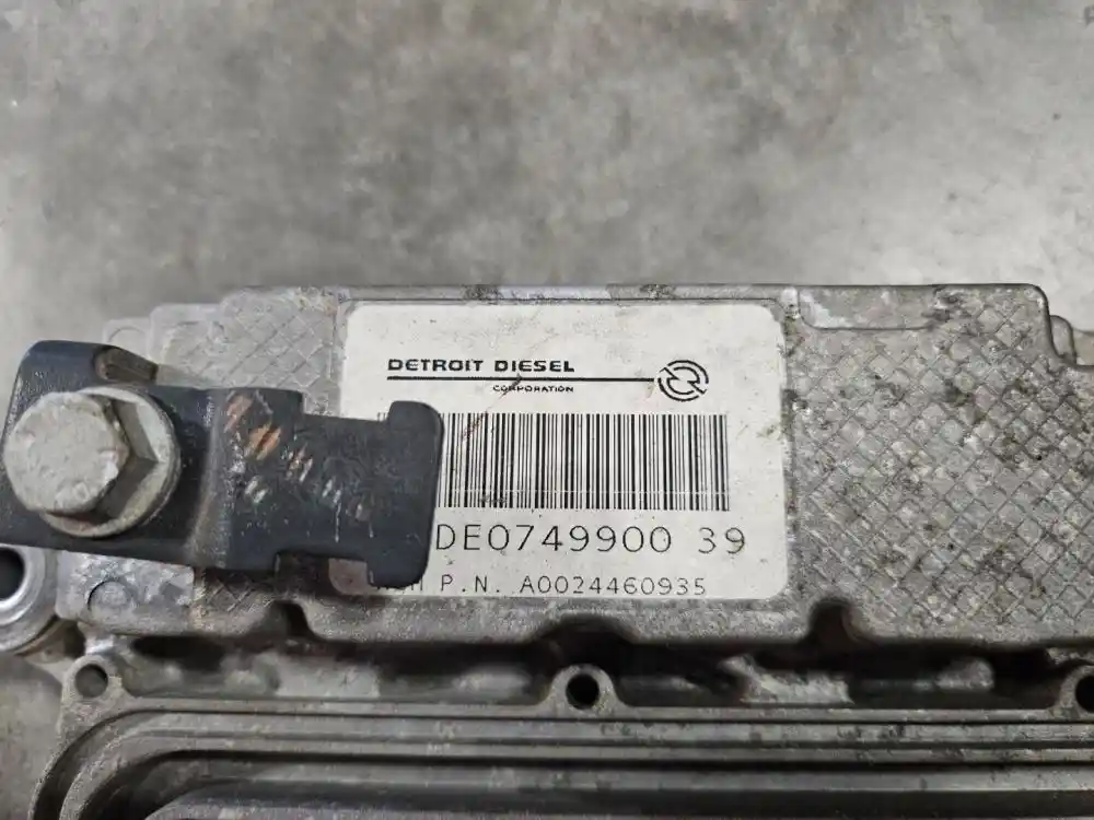 Image 2 of part Used Detroit DD15 ECM