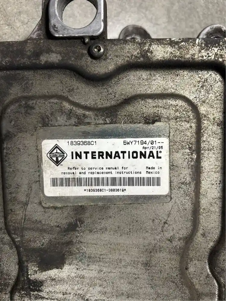 Image 2 of part Used International VT365 ECM