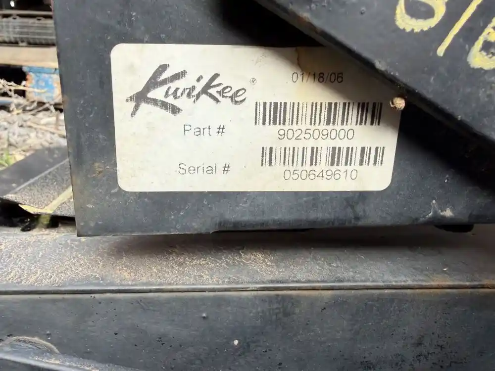 Image 4 of part Used Universal Step