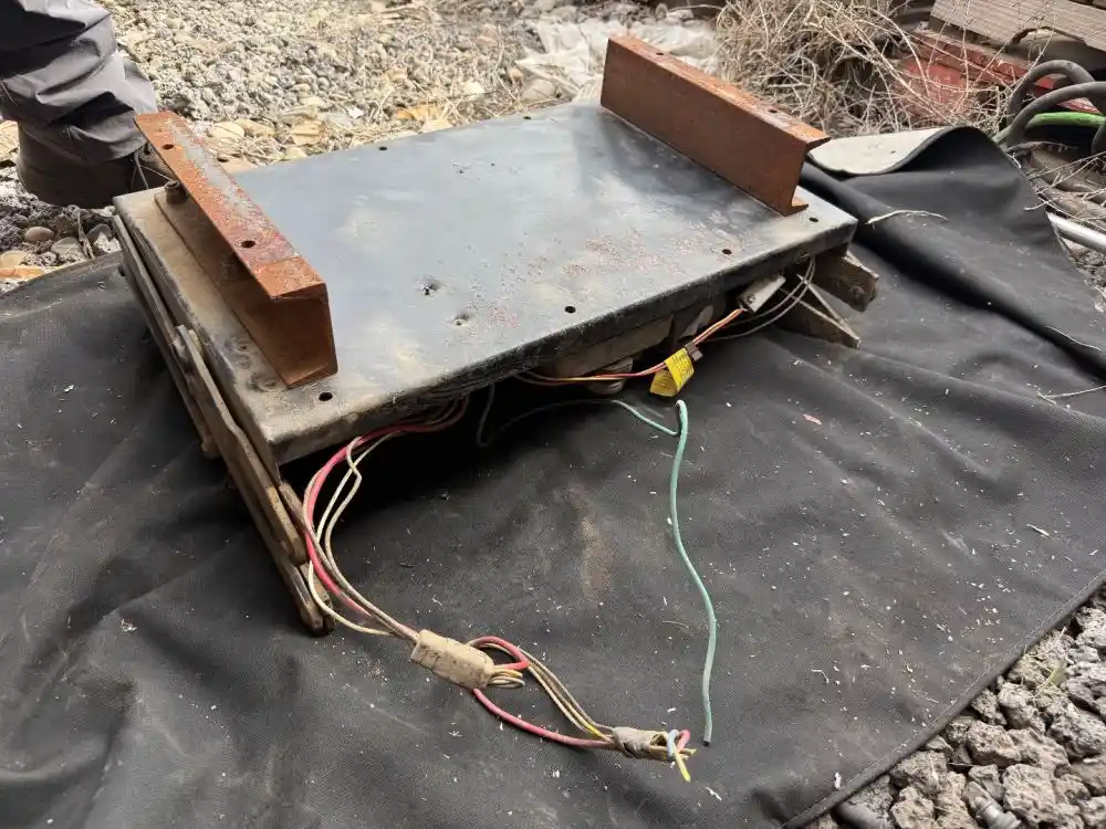 Image 2 of part Used Universal Step