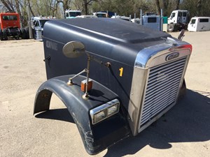 Used 2001 Freightliner Classic 120 Hood (Stock #P-415)) Part Image
