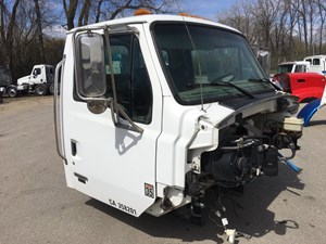 Used 2002 Sterling ACTERRA 7500 Cab (Stock #P-400)) Part Image
