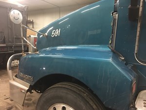 Used 2006 Kenworth T600 Hood (Stock #P-552)) Part Image