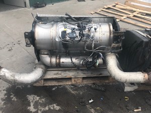 Used 2017 Kenworth T680 Diesel Particulate Filter (DPF) (Stock #P-628)) Part Image