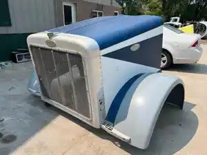 Used 2006 Peterbilt 379 Hood Image