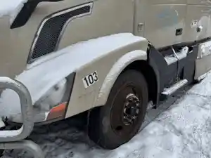 Used 2015 Volvo VNL Hood (Stock #P-949)) Part Image