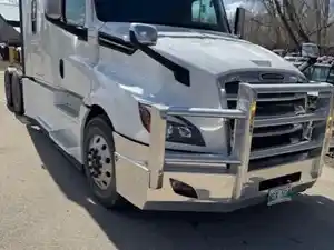 Used 2017 Freightliner Cascadia 126 Hood (Stock #P-965)) Part Image