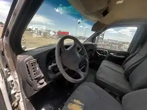 Used 2007 CHEVROLET C6500 Dash Ass'y (Stock #74806)) Part Image