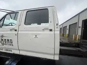 Used 1996 FORD F800 Door Ass'y (Rear/Back) (Stock #81991)) Part Image