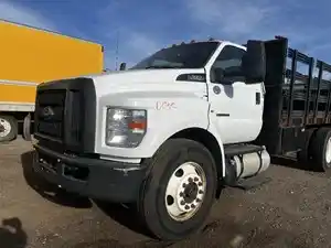 Used 2017 FORD Starter Image