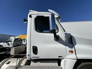Used 2012 FREIGHTLINER CASCADIA Door (Stock #77551)) Part Image