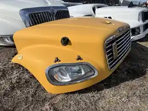 Used FREIGHTLINER Hood (Stock #71606)) Part Image