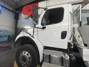 Used 2016 FREIGHTLINER M2 106 Cab (Stock #80384)) Part Image