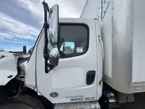 Used 2019 FREIGHTLINER M2 106 Door (Stock #77828)) Part Image