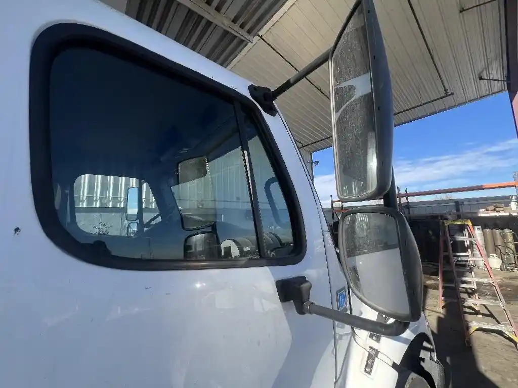 New and Used Freightliner M2 106 Mirrors For Sale | TPI