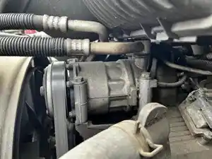 Used 2008 GMC C5500 A/C Compressor (Stock #73538)) Part Image