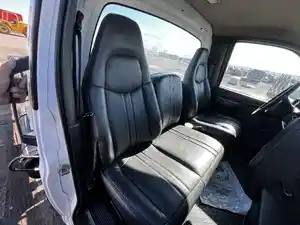 Used 2006 GMC C5500 Cab (Stock #73786)) Part Image