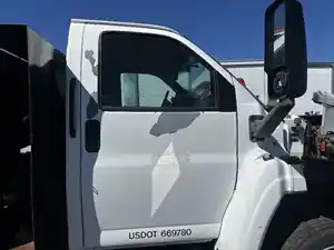 Used 2007 GMC C5500 Door (Stock #72075)) Part Image
