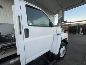 Used 2008 GMC C5500 Door (Stock #78296)) Part Image