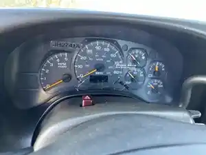 Used 2007 GMC C5500 Instrument Cluster (Stock #61519)) Part Image