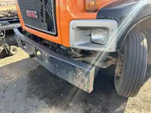 Used 2008 GMC C6500 Bumper (Stock #61638)) Part Image