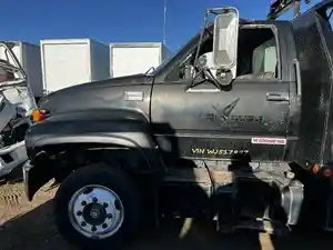 Used 1998 GMC C6500 Cab (Stock #71761)) Part Image