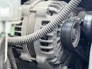 Used 2007 GMC Alternator (Stock #70301)) Part Image