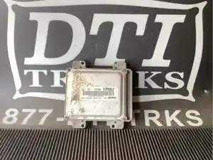 Used 2008 GMC Chassis Control Module (Stock #27630)) Part Image